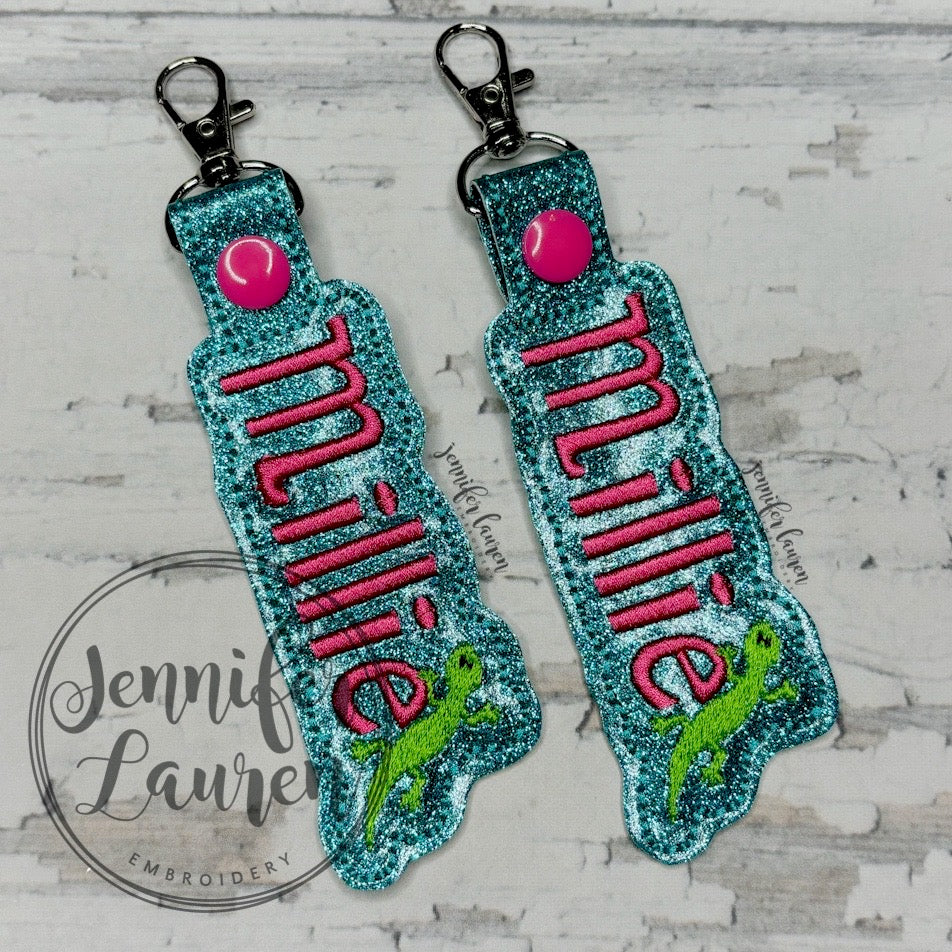 Outlined name tag + mini design - custom