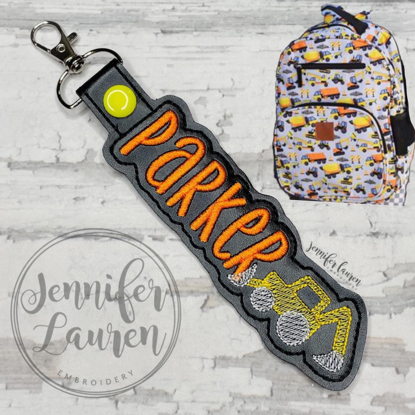 Outlined name tag + mini design - custom